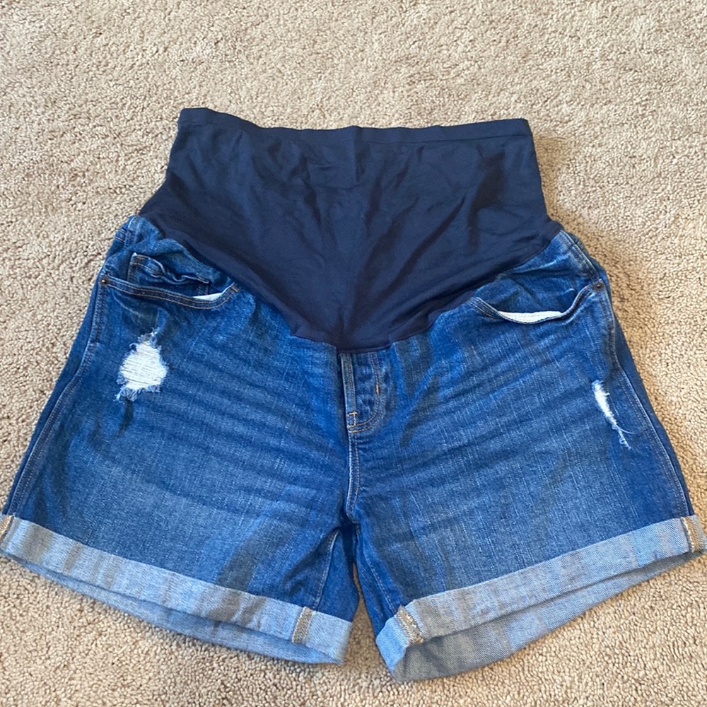 Old Navy Maternity Shorts